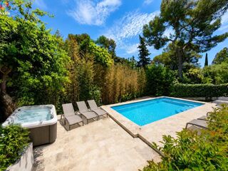  Villa à vendre 7 pièces 250 m²