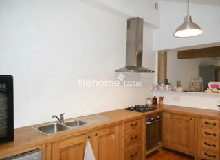  Immeuble à vendre 182 m²