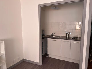  Immeuble  vendre 11 pices 374 m