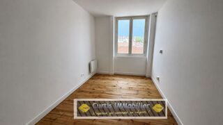  Appartement à louer 3 pièces 56 m²