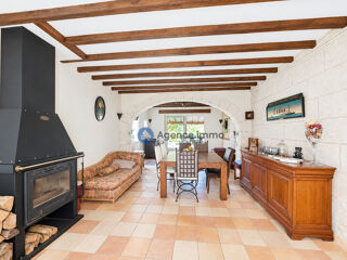  Maison à vendre 7 pièces 227 m²