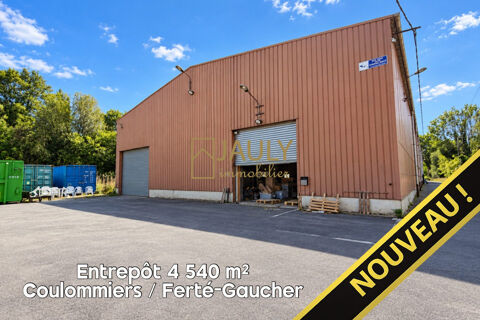   Entrepot rénové 4 540 m² Coulommiers / Ferté-Gaucher 