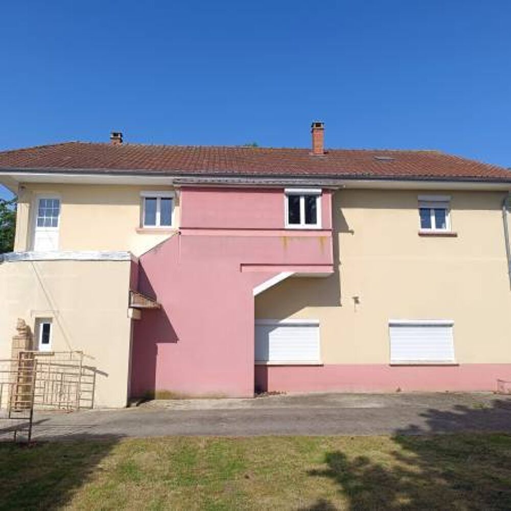 IMMEUBLE entier à 10 min de St Valery sur Somme, composé....