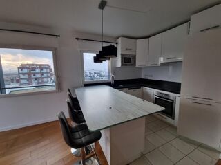  Appartement  vendre 4 pices 74 m