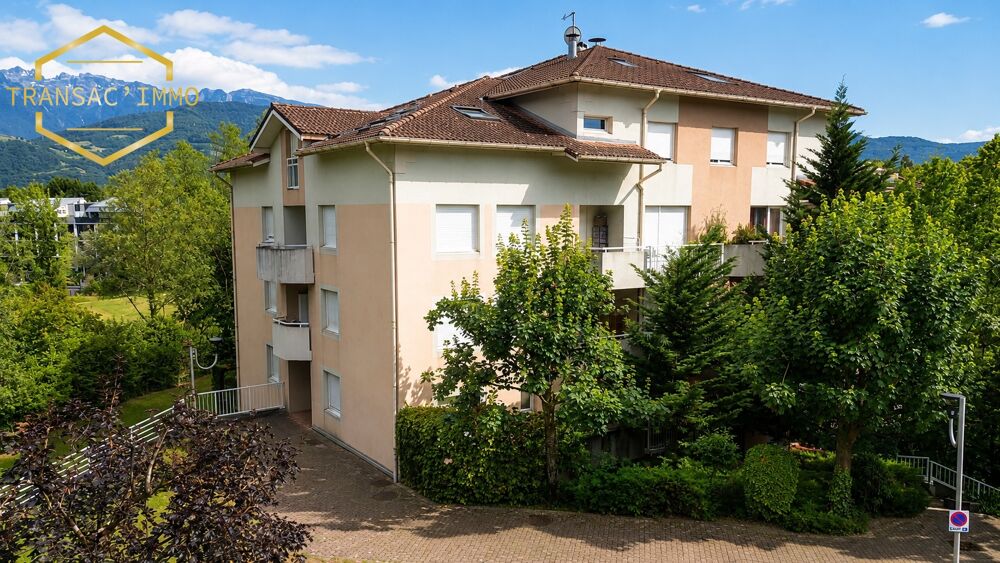Appartement 5 pièces - 91 m² - 4 chambres - Terrasse et balcon