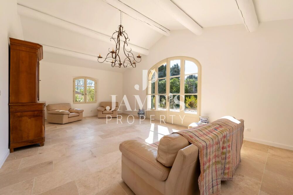 à vendre  Maison Maussane-les-Alpilles (13520)