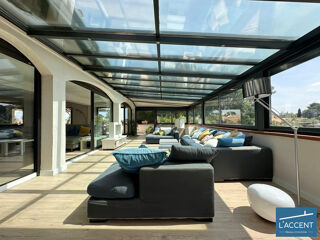  Maison  vendre 7 pices 370 m