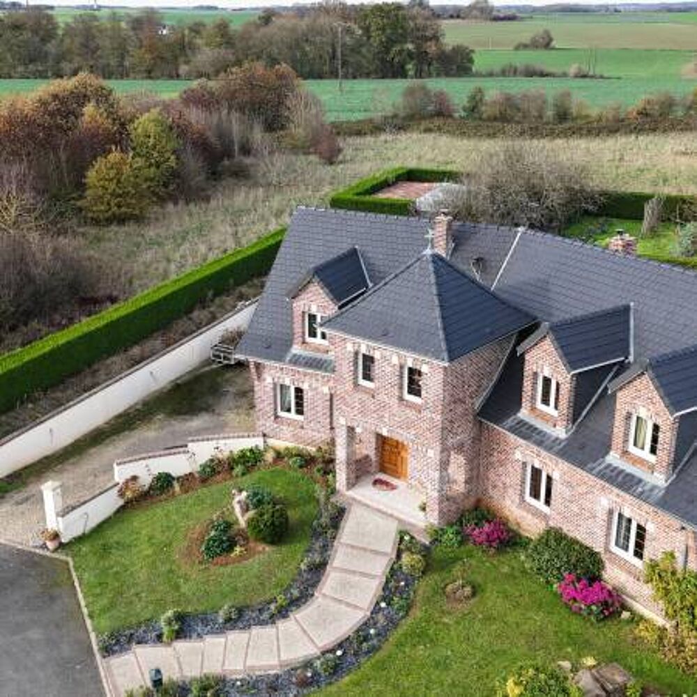 Maison 10 pièces 230 m² · à Villers-Bocage · 230 m² · 684 475 €