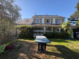  Maison à vendre 6 pièces 146 m²