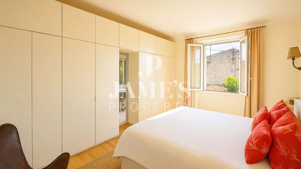 � vendre  Maison Fontvieille (13990)