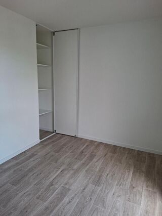  Appartement � louer 3 pi�ces 67 m�