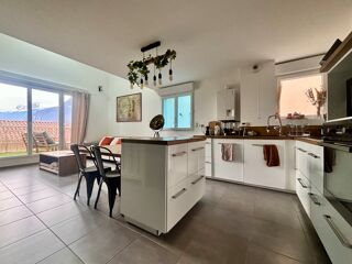  Appartement � vendre 4 pi�ces 86 m�