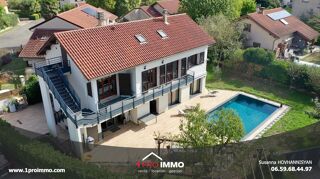  Maison � vendre 9 pi�ces 1 m�