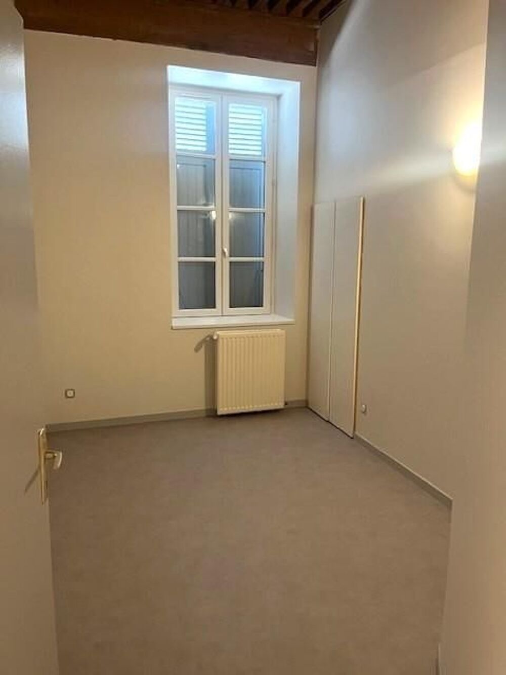 Location Appartement 34 m² à Montluel 528 ¤ CC /mois