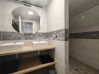  Immeuble  vendre 198 m
