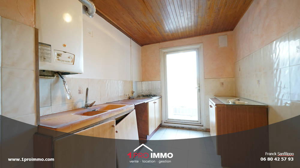 NOUVEAUTE 1PROIMMO !!! SAINT EGREVE, rue de l....