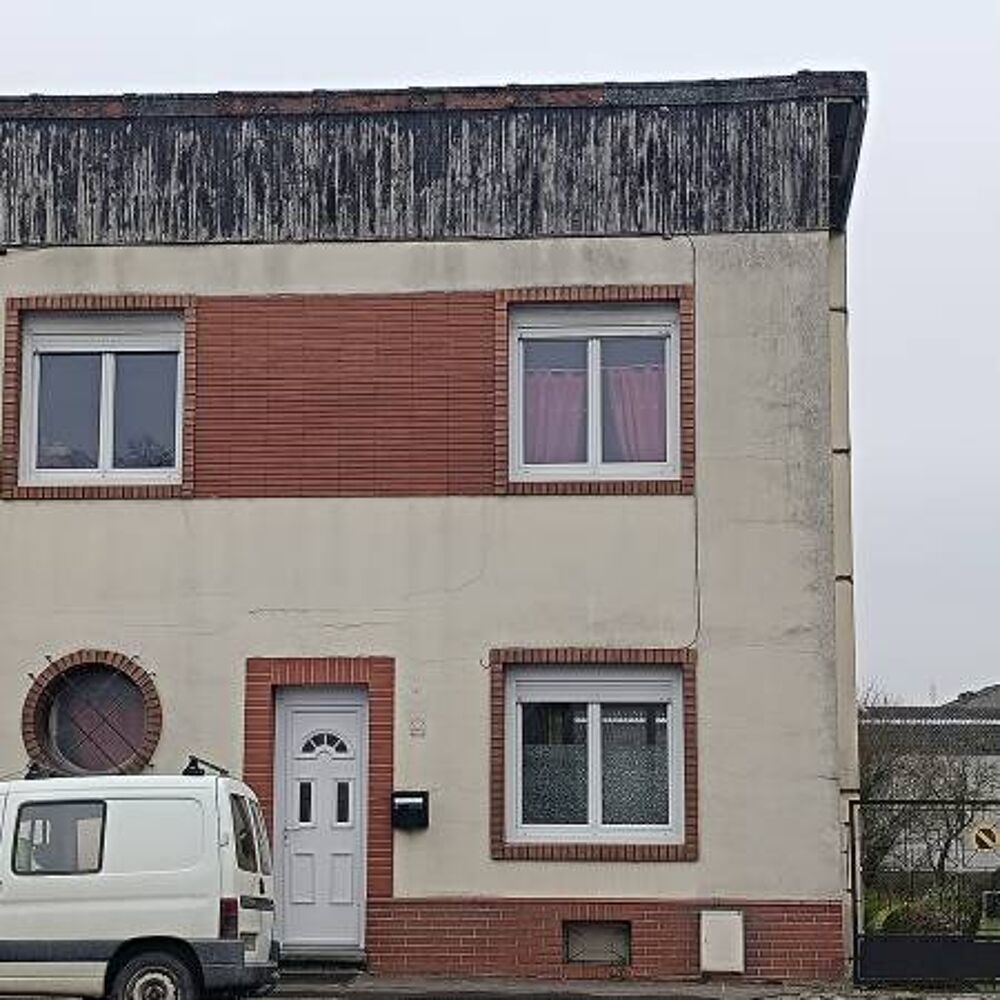 GH 1088 - Abbeville - Maison avec garages - Proche Lycée