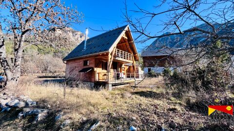   Chalet r�cent, en tr�s bon �tat, avec d�pendance et terrasse ! Maison - 3 pi�ce(s) - 56 m�