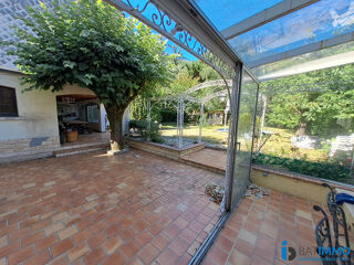  Maison � vendre 10 pi�ces 200 m�