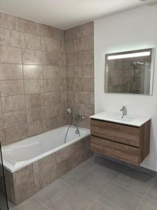  Maison à louer 4 pièces 90 m²
