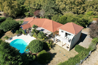  Maison à vendre 8 pièces 204 m²