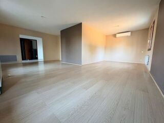  Maison à louer 4 pièces 113 m²