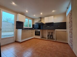  Appartement à louer 2 pièces 55 m²