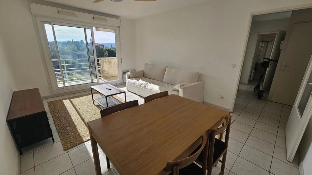 Location Appartement T2 meublé les toits de Méjanes + garage Aix-en-provence