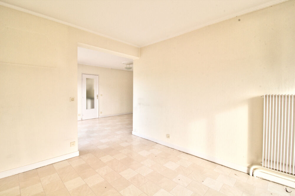 Location Appartement ST ETIENNE / 86 RUE BERGSON / LE VAL D'ANDORRE Saint-Étienne