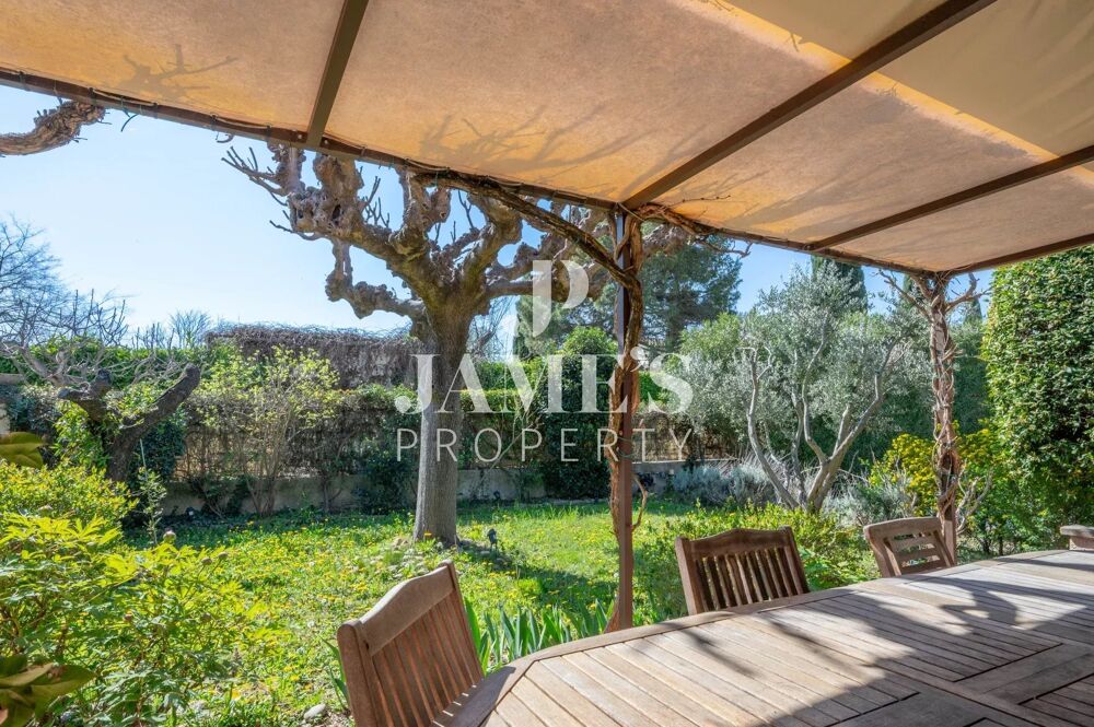 Maison de plain pied avec piscine - Saint Rémy de Provence