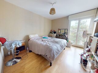  Appartement � vendre 4 pi�ces 81 m�