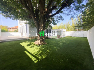  Villa  vendre 5 pices 202 m