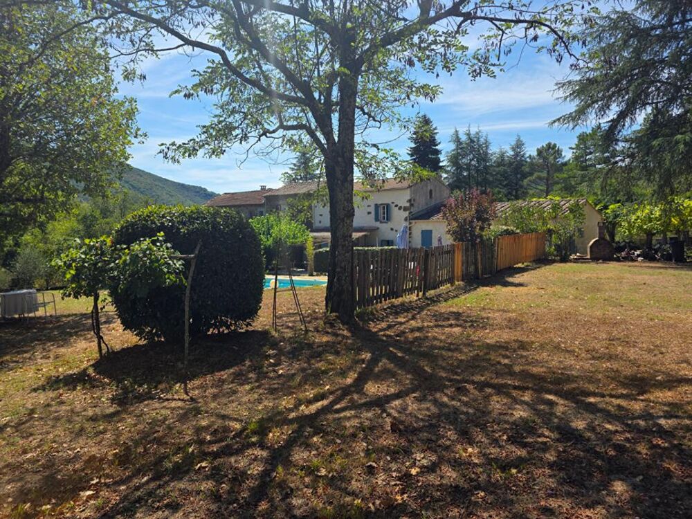 Vente Maison Mas en pierres avec terrain de 2000 m² et piscine Gagnières