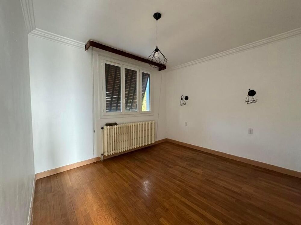 Location Maison Location Maison 98 m² à Chatillon sur Chalaronne 1 140 ¤ CC /mois Châtillon-sur-chalaronne