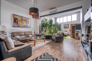  Villa � vendre 8 pi�ces 328 m�