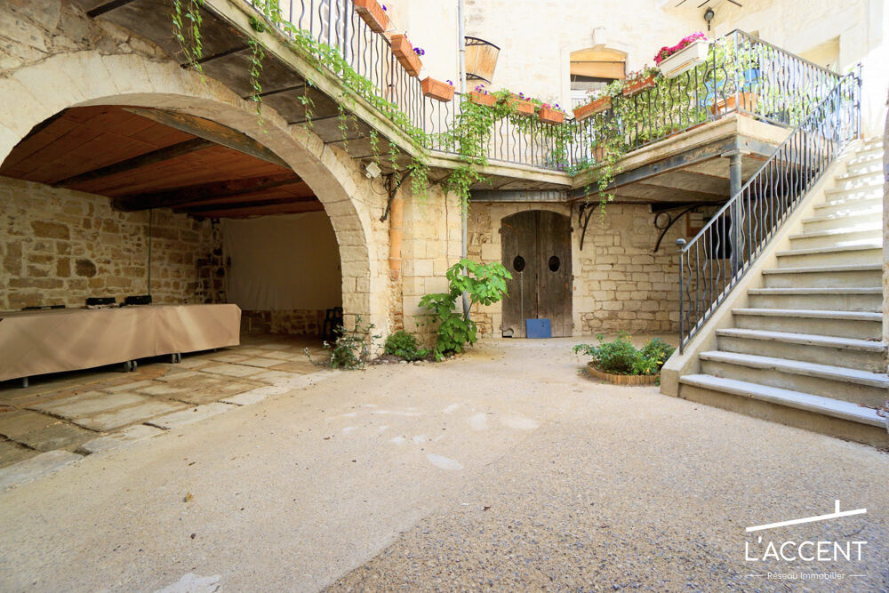 � vendre  Maison Saint-Gilles (30800)