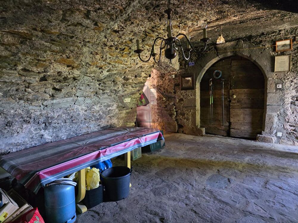Vente Maison Mas en pierres sur les hauteurs Le martinet