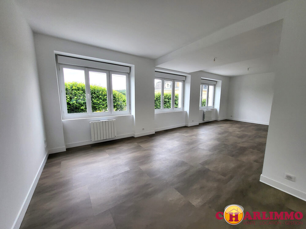 Appartement triplex avec terrasse et parking