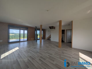  Maison � vendre 4 pi�ces 115 m�