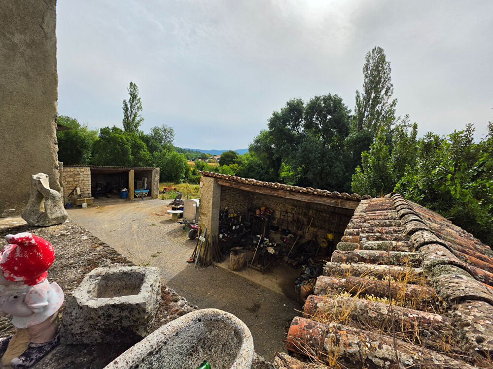 Vente Maison Mas authenitique sur plus dun hectare de terrain Beaulieu