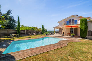  Maison à vendre 7 pièces 217 m²