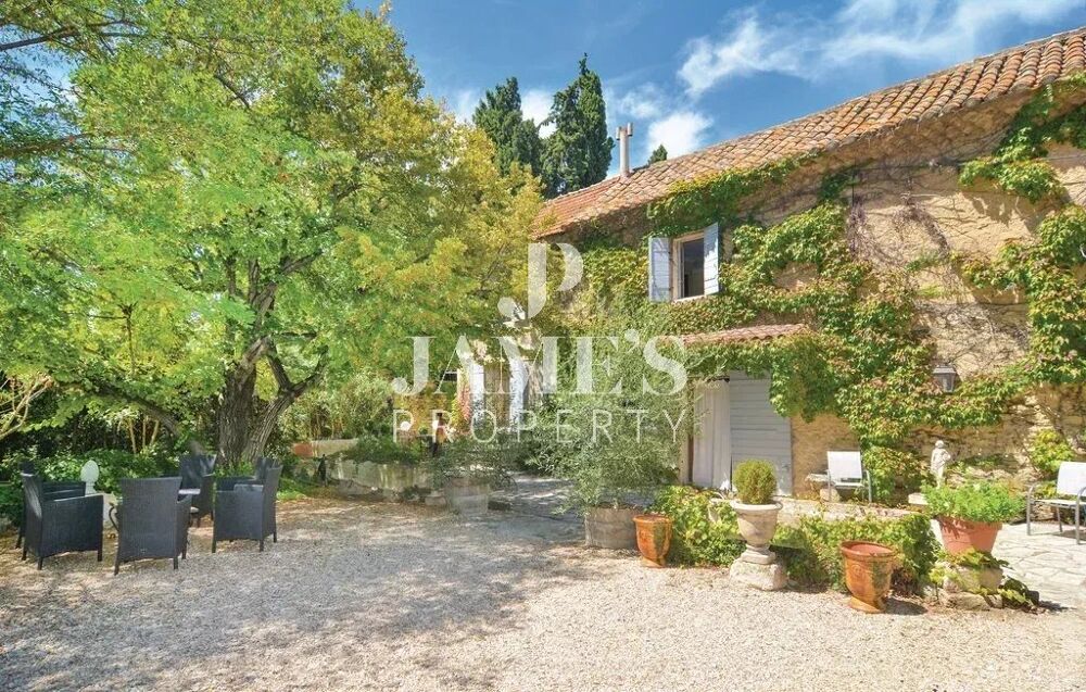 Vente Maison Mas provençal en pierre à rénover ? Mas-Blanc-des-Alpilles Mas-blanc-des-alpilles