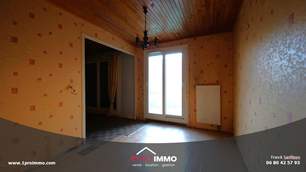 NOUVEAUTE 1PROIMMO !!! SAINT EGREVE, rue de l....