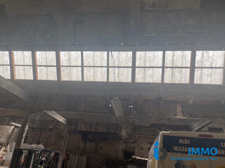  Immeuble � vendre 1800 m�