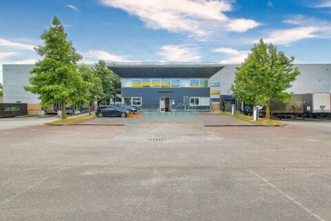  A LOUER Bâtiment indépendant logistique 6 734m² St-Michel-sur-Orge 
