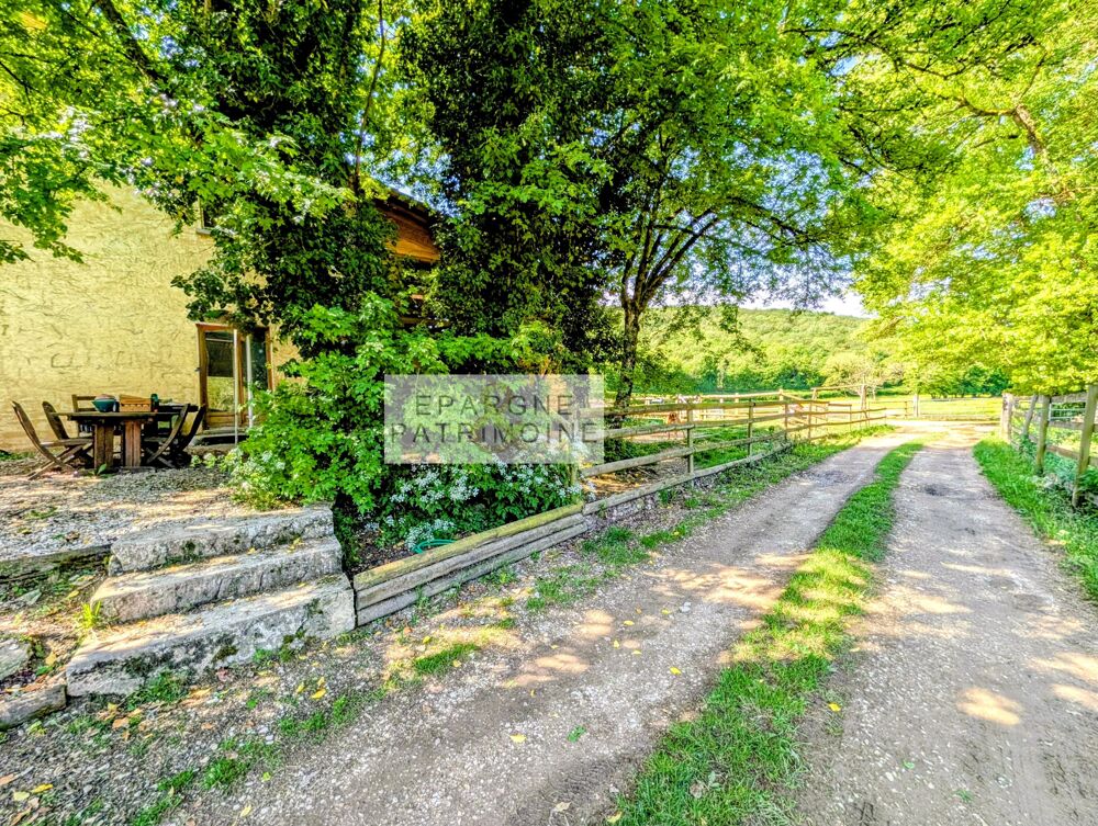à vendre  Maison Crémieu (38460)