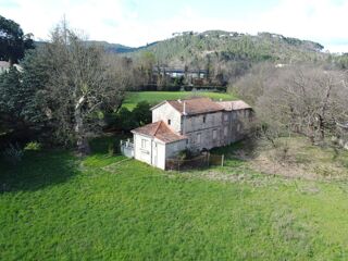  Maison à vendre 9 pièces 195 m²