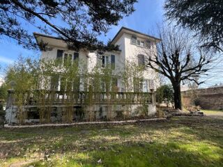  Maison � vendre 9 pi�ces 252 m�