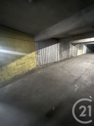  Parking / Garage � vendre 