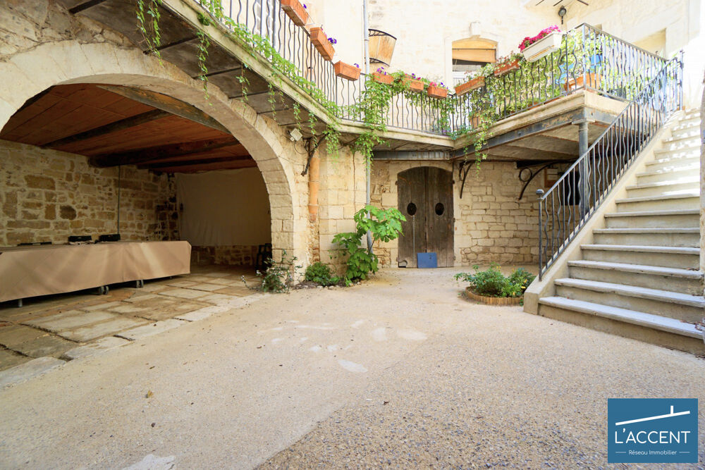 � vendre  Maison Saint-Gilles (30800)